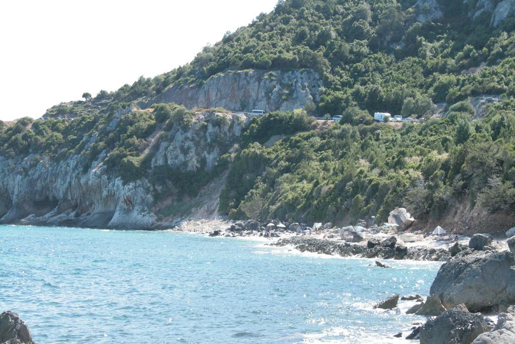 Karmabnb Cala Gonone Exterior photo